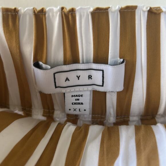 AYR Staycation Shorts Yellow & White Stripes X-Large Gently Used Preppy Retro - Picture 6 of 7